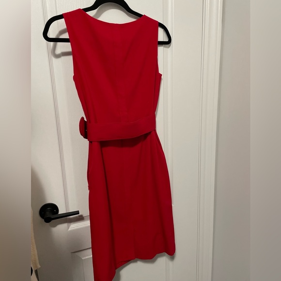 Classic Red Dress with Belt. Calvin Klein. Perfect Office Wear. - Picture 4 of 4